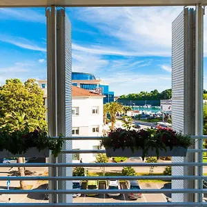 Apartment White Towers Residences, Zadar